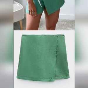 Zara Green Skort Size M